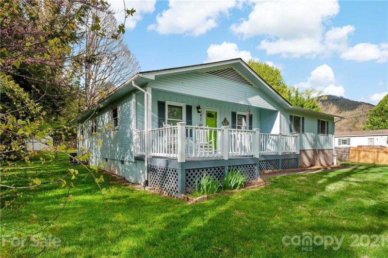 Property image 3 at 567 Bee Tree Road, Swannanoa, NC 28778