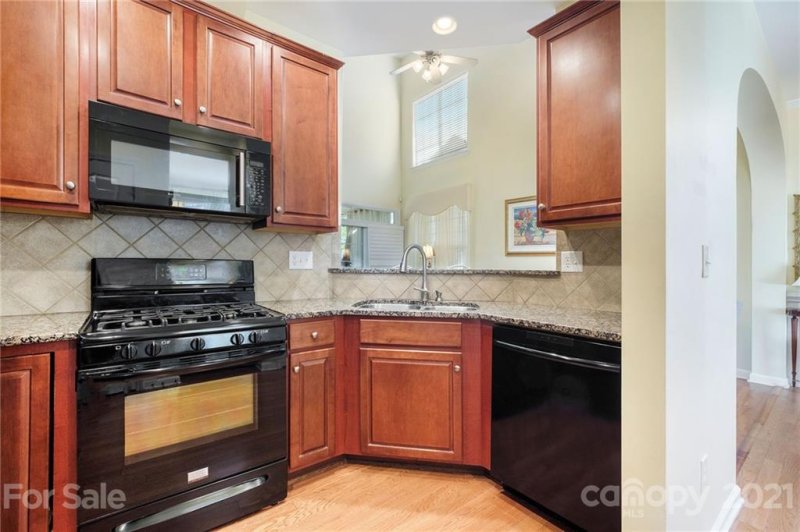 Property image 5 at 557 Pine Links Drive, Tega Cay, SC 29708