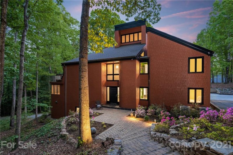 Property image 2 at 935 Eagle Road, Waxhaw, NC 28173