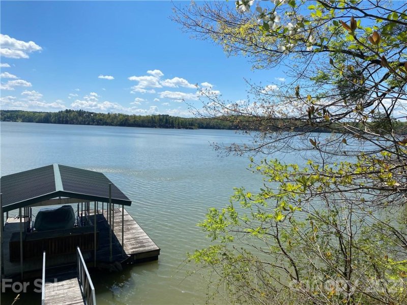 Property image 3 at 1193 Bear Cliff Drive, Marion, NC 28752