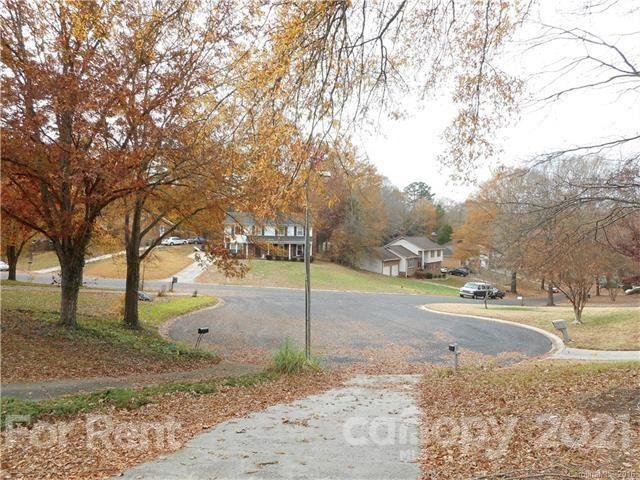 Property image 3 at 7426 Kilcullen Drive, Charlotte, NC 28270