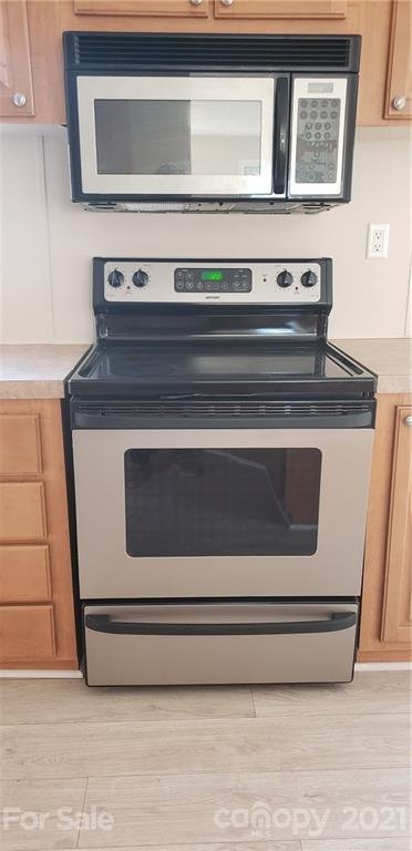 Property image 4 at 5488 Pembrooke Drive, Granite Falls, NC 28630