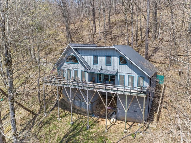 Property image 2 at 202 Phacelia Lane, Mars Hill, NC 28754