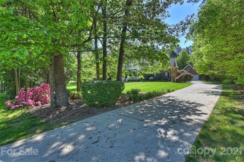 Property image 4 at 614 Kingston Way, Fort Mill, SC 29715