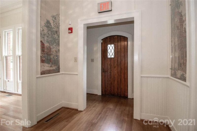 Property image 4 at 412 Davie Avenue, Statesville, NC 28677