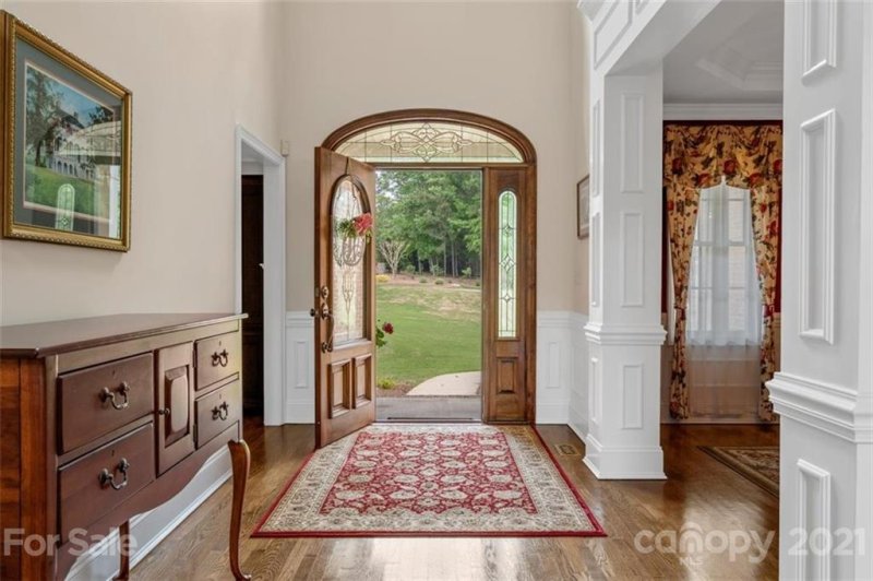 Property image 3 at 202 Oxford Place Drive, Fort Mill, SC 29715