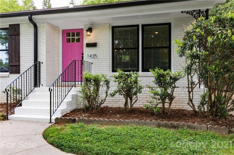 Property image 4 at 1435 Tarrington Avenue, Charlotte, NC 28205