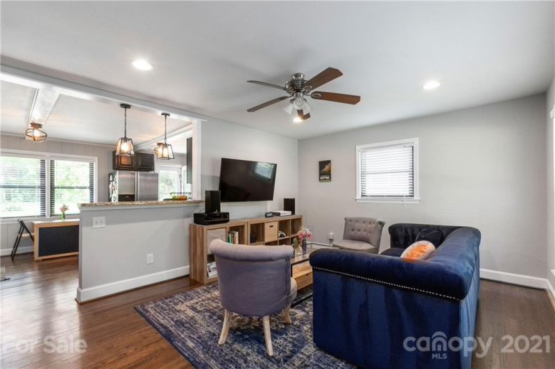 Property image 5 at 1435 Tarrington Avenue, Charlotte, NC 28205