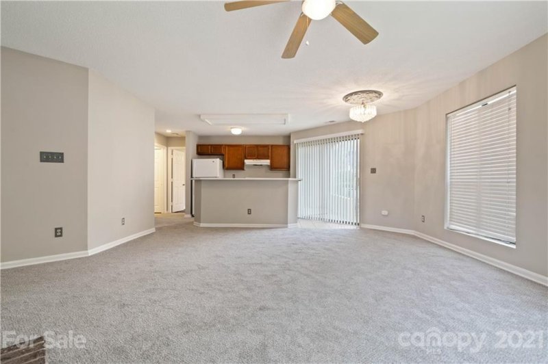Property image 3 at 8071 Cedar Glen Drive, Charlotte, NC 28212