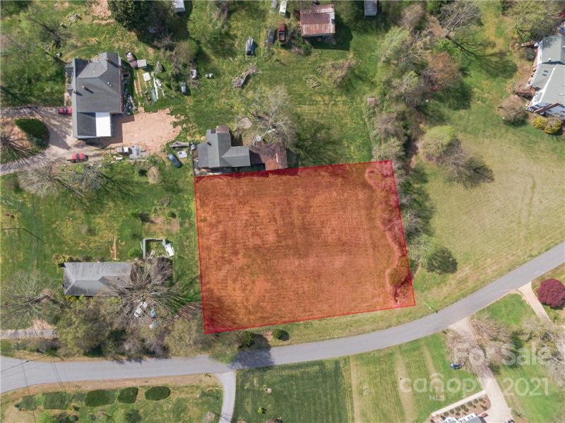 Property image 3 at 2180 E Winds Avenue, Morganton, NC 28655