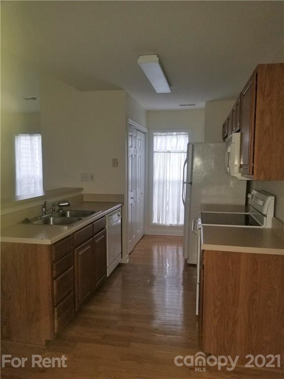 Property image 4 at 2716 Rabbit Ridge Drive, Bessemer City, NC 28016