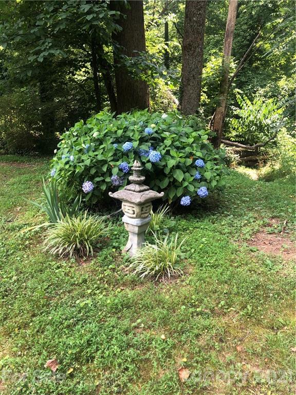 Property image 5 at 100 Brookmeade Drive, Statesville, NC 28625