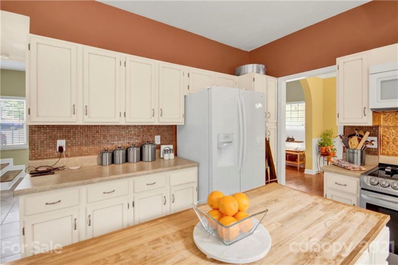 Property image 4 at 5244 Cressingham Court, Charlotte, NC 28227