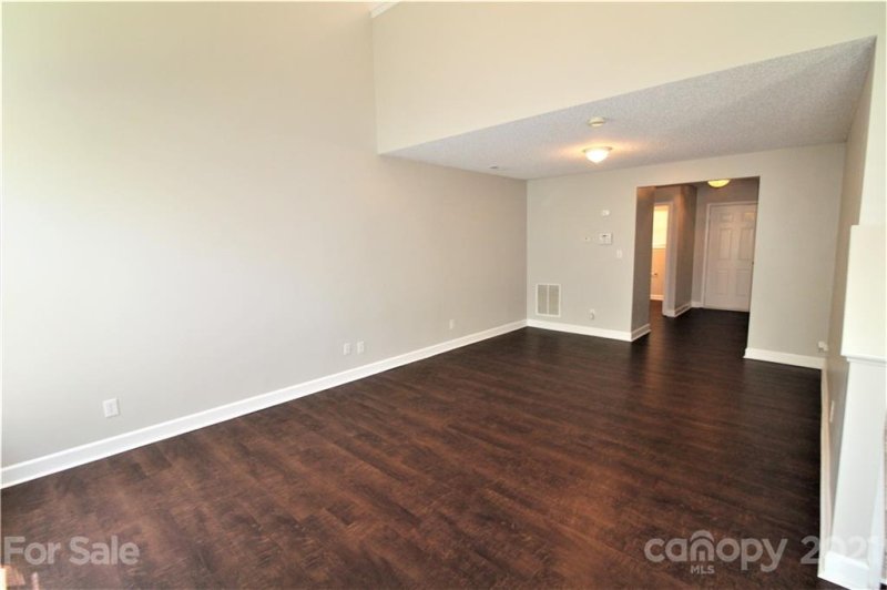 Property image 4 at 1320 Winding Branch Court, Charlotte, NC 28216