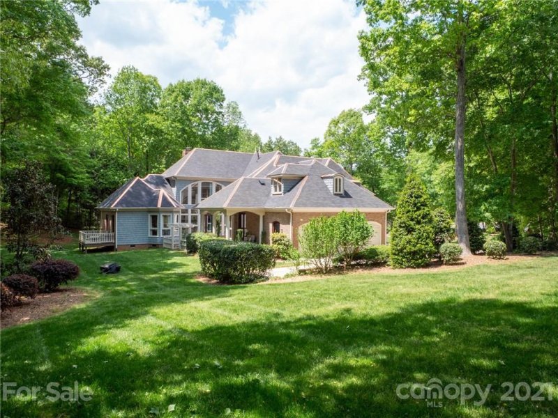 Property image 5 at 8715 Goose Pond Cove, Waxhaw, NC 28173