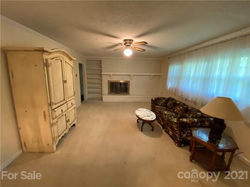 Property image 3 at 315 Madison Drive, Mount Holly, NC 28120