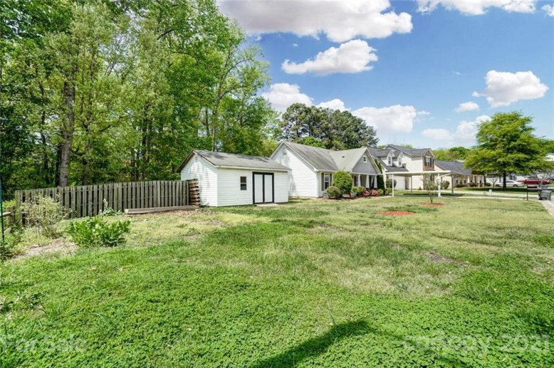 Property image 2 at 2658 Thistle Brook Drive, Concord, NC 28027