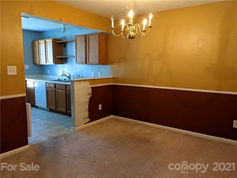 Property image 5 at 6613 Vlosi Drive, Charlotte, NC 28226