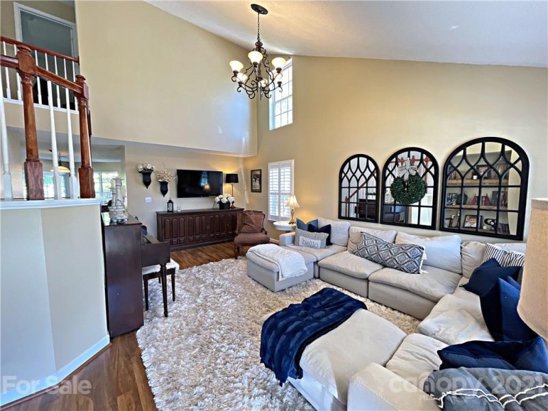 Property image 2 at 1964 9th Street Place, Hickory, NC 28602