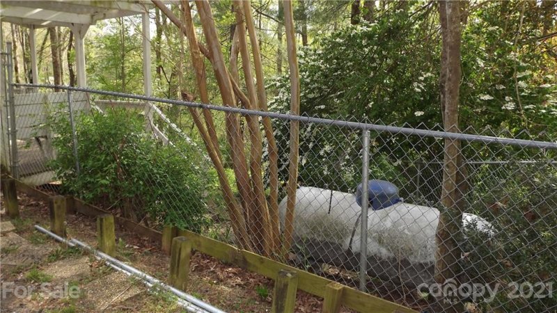 Property image 5 at 228 Robinwood Trail, Hendersonville, NC 28791