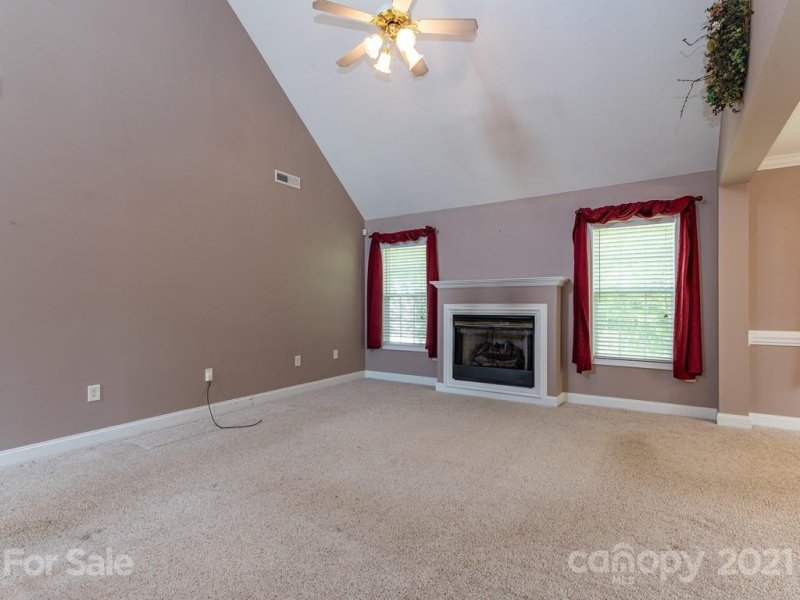 Property image 4 at 6000 Hemby Commons Parkway, Indian Trail, NC 28079