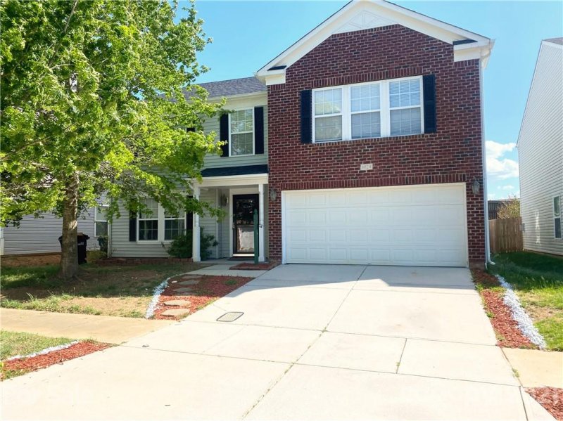 1024 Tradewinds Drive