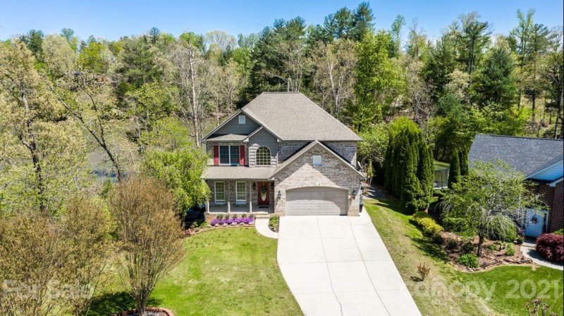 Property image 3 at 4736 Crystal Falls Avenue, Hickory, NC 28601