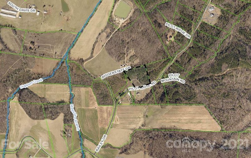 Property image 2 of 135 Pilot Ridge Road in Pilots Ridge, Nebo, NC 28761