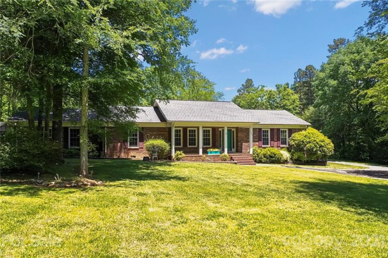 Property image 3 at 165 Falcon Drive, Concord, NC 28025