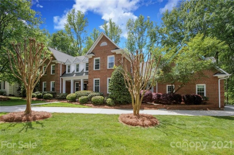 Property image 2 at 3504 Castellaine Drive, Charlotte, NC 28226