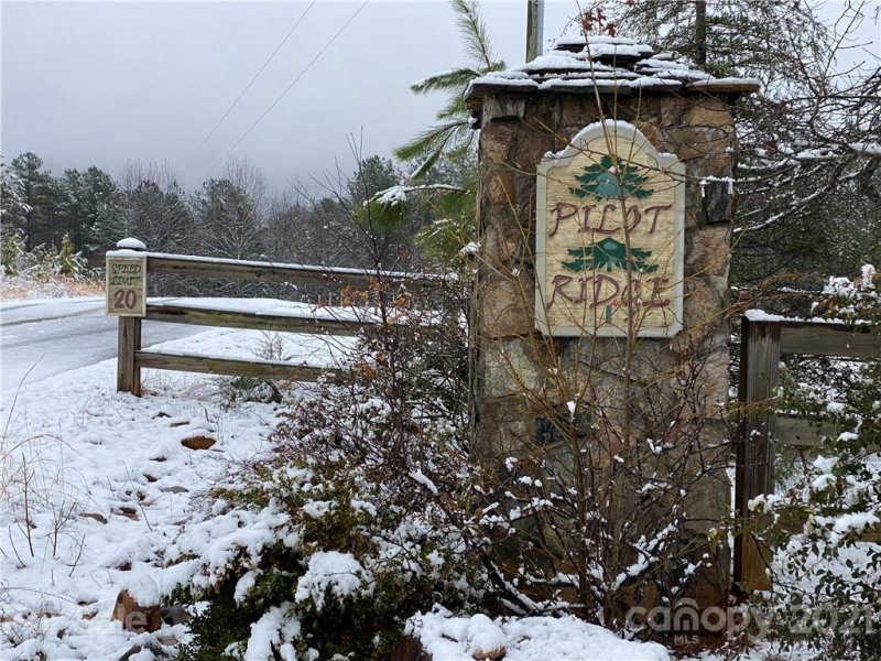 Property image 3 of 481 Pilot Ridge Road in Pilots Ridge, Nebo, NC 28761