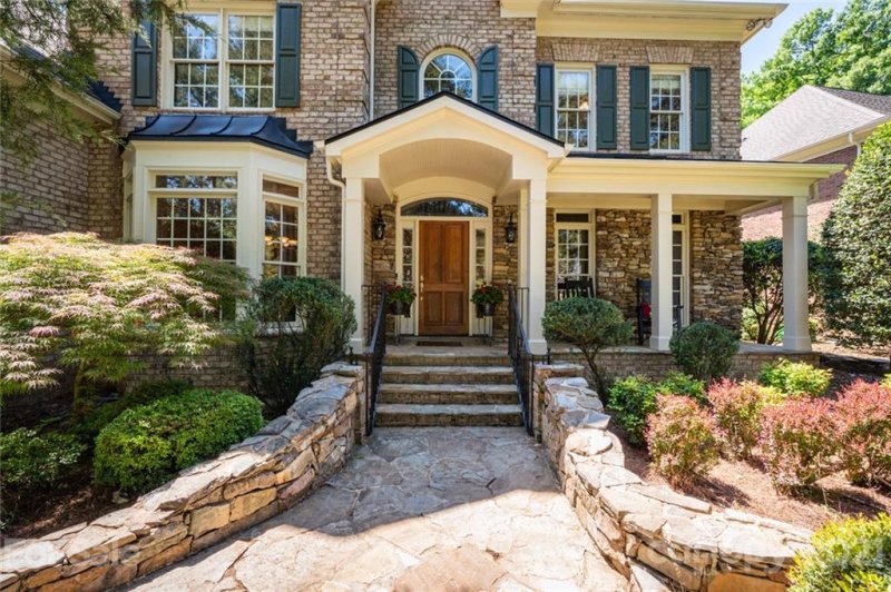 Property image 2 at 1712 Rosebank Lane, Charlotte, NC 28226