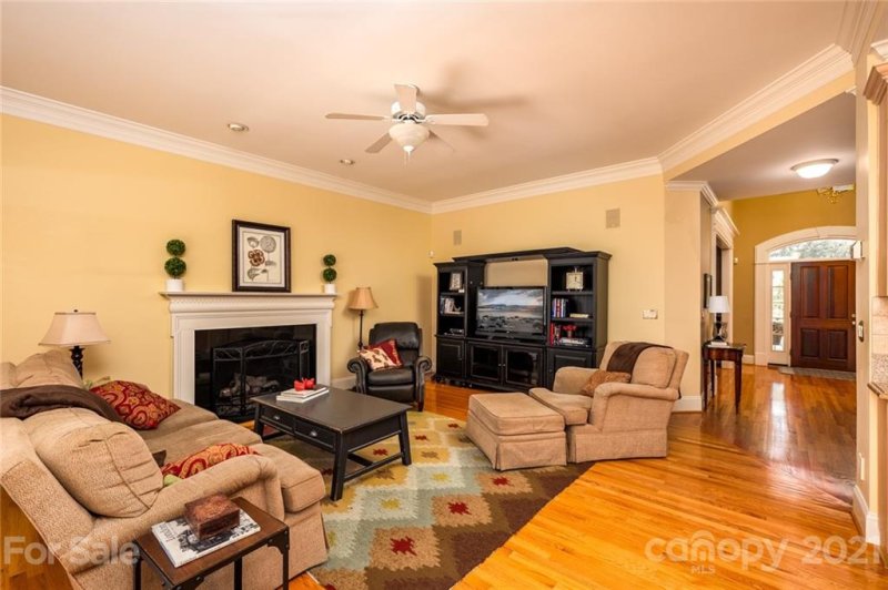 Property image 4 at 1712 Rosebank Lane, Charlotte, NC 28226