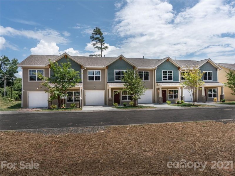Property image 3 at 1061 Baldwin Commons Drive, Arden, NC 28704