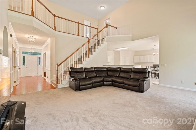 Property image 5 at 9300 Olivia Lane, Charlotte, NC 28277