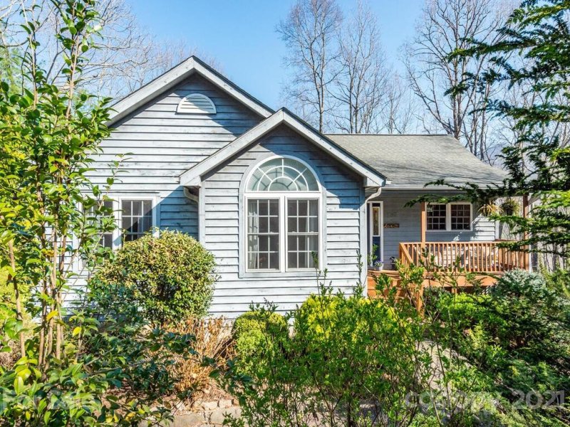 Property image 2 at 137 Buffalo Trail, Asheville, NC 28805