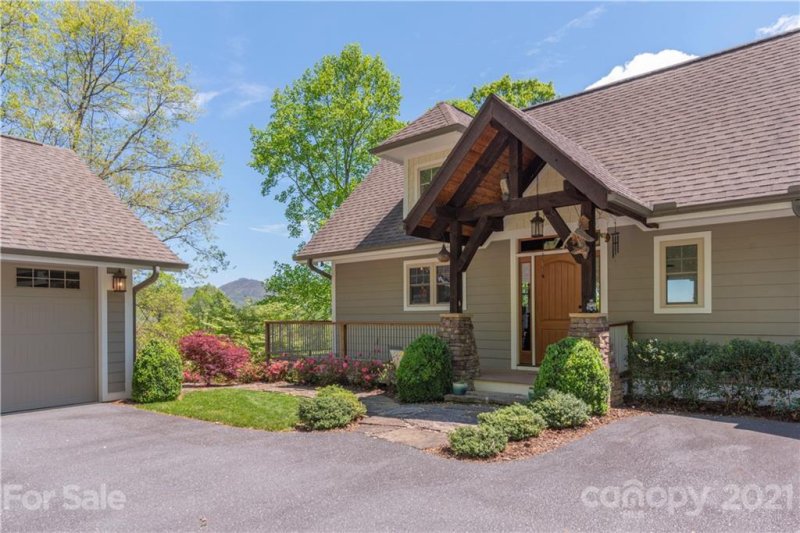 Property image 2 at 54 Braeburn Way, Waynesville, NC 28785