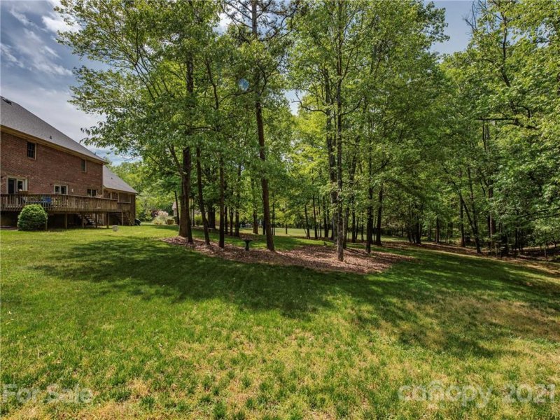 Property image 5 at 10400 Andiron Drive, Matthews, NC 28105