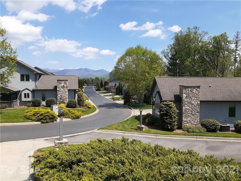 Property image 2 at 444 Kyfields Drive, Weaverville, NC 28787