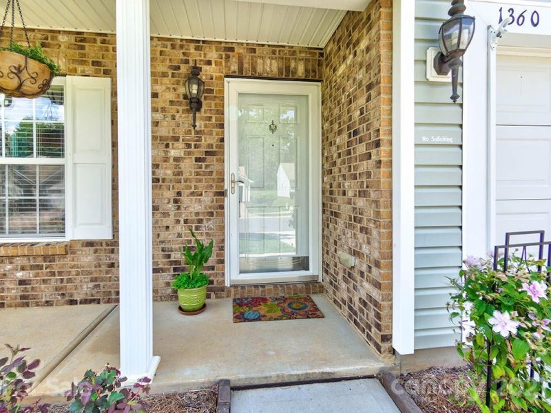 Property image 2 at 1360 Jessicas Way, Rock Hill, SC 29730