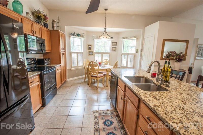 Property image 3 at 109 Gatwick Court, Statesville, NC 28677
