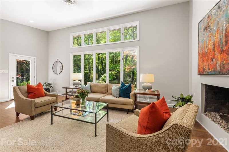 Property image 5 at 4222 Town And Country Drive, Charlotte, NC 28226