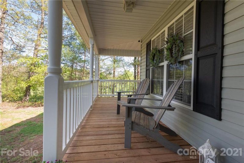 Property image 4 at 4946 Addison Lane, Hickory, NC 28601