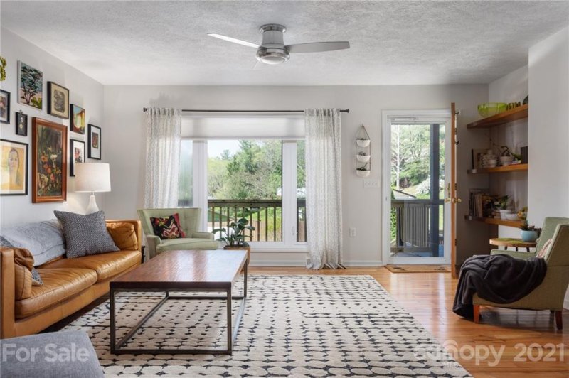 Property image 3 at 27 Brookcliff Drive, Asheville, NC 28804