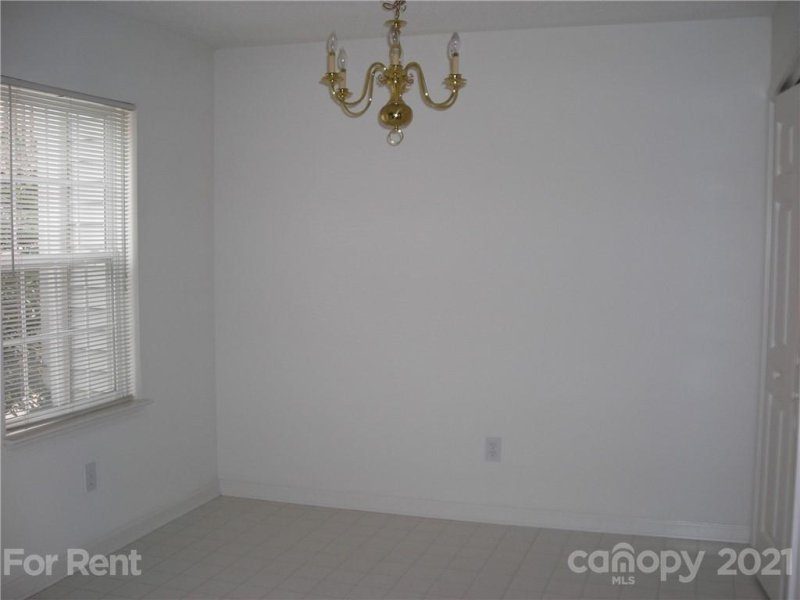 Property image 5 at 137 Springwood Lane, Mooresville, NC 28117