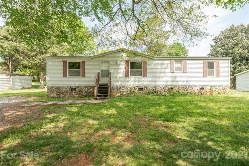 Property image 2 at 1116 Bexley Lane, Lincolnton, NC 28092