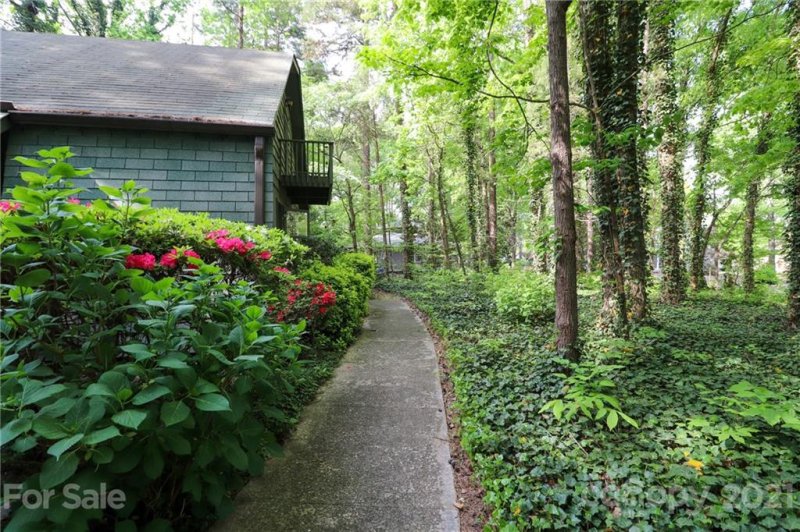 Property image 2 at 43 Crane Court, Concord, NC 28025