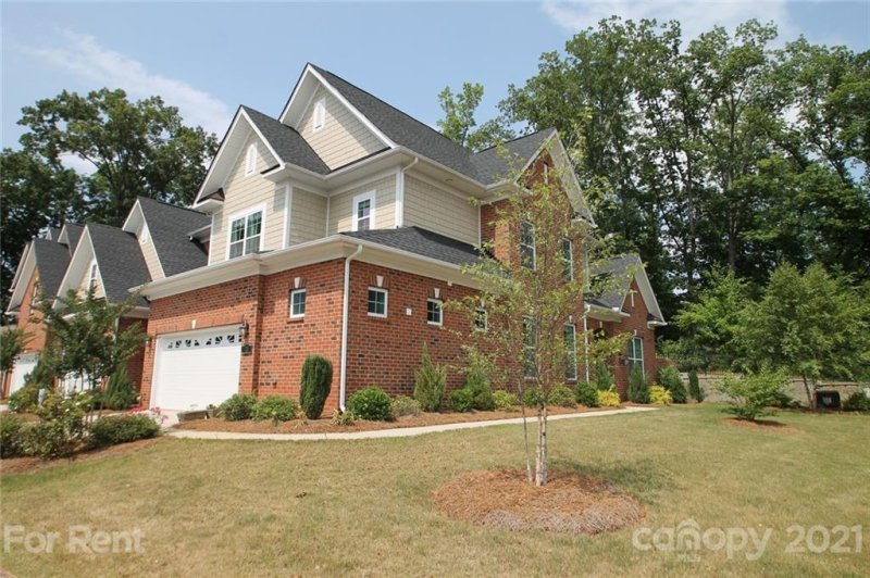Property image 2 at 907 Ospre Lane, Fort Mill, SC 29708