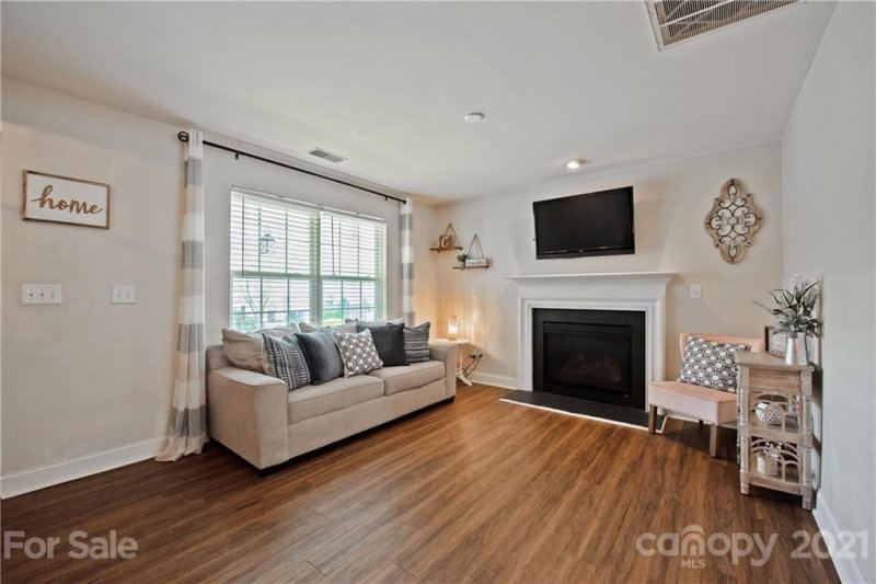 Property image 5 at 520 Jakes Ridge Lane, Mooresville, NC 28115