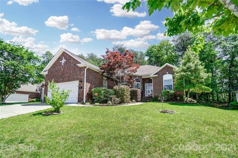 Property image 3 at 1144 Blowing Rock Cove, Fort Mill, SC 29708